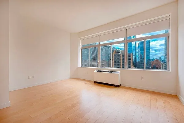 Rented by MOTION New York | media 12