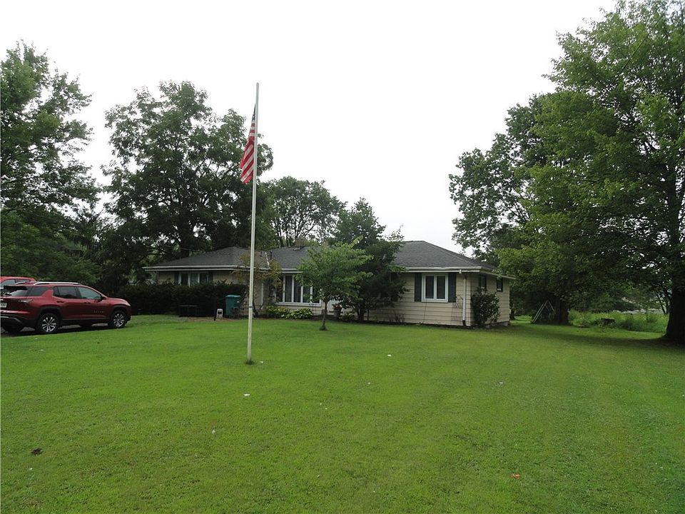 1st image of 2049 Prospect Rd