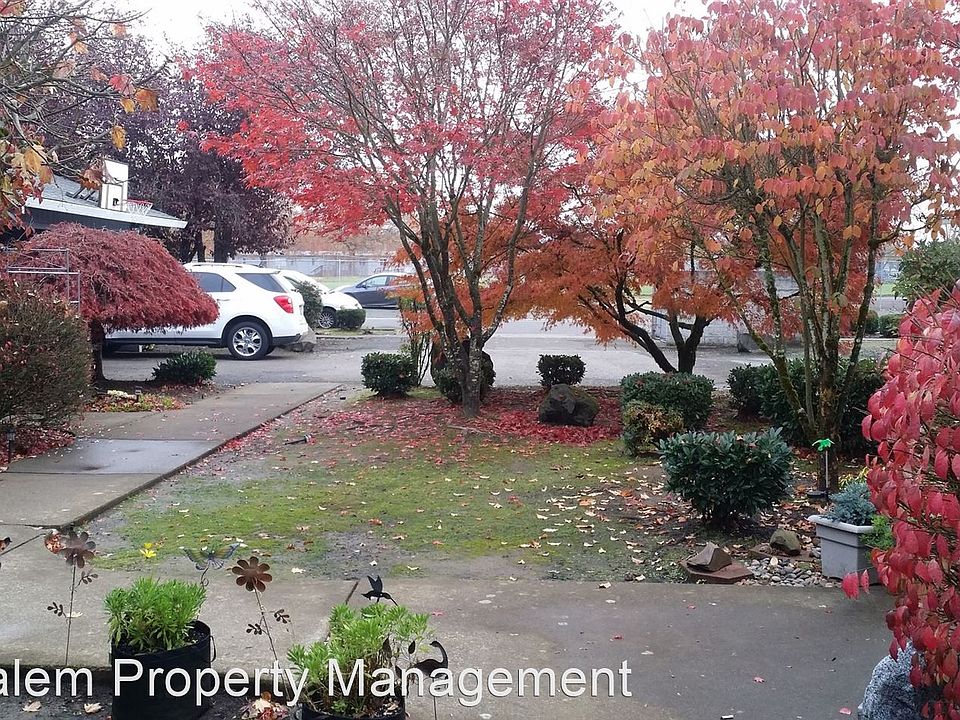2nd image of 621 S Blaine St