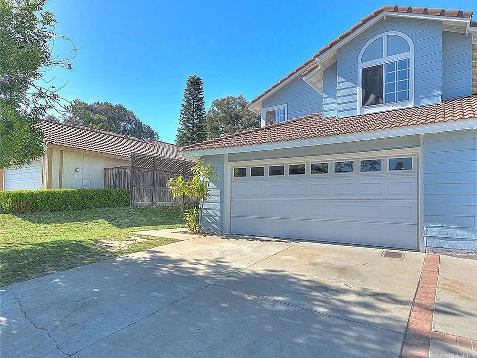 1st image of 2574 Norte Vista Dr