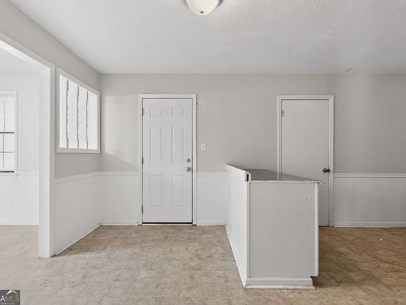 4th image of 2809 Butler Manor Dr