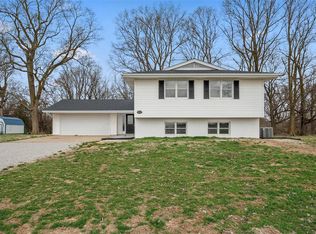 3817 Highway B, Elsberry, MO 63343