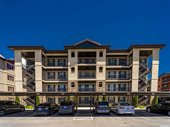 4th image of 1004 N 1090 W APT 401
