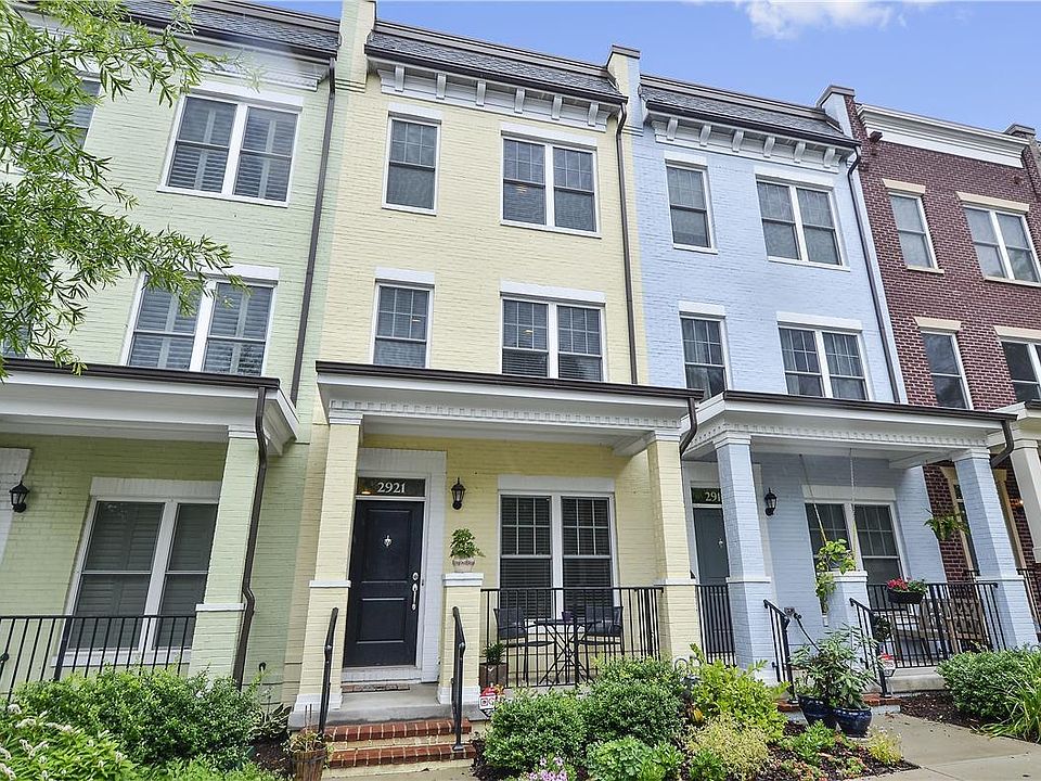 Luxury 3 Bed, 4 Bath + Office and Garage, Blocks From Metro