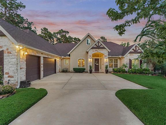 4th image of 10 Westlyn Ln