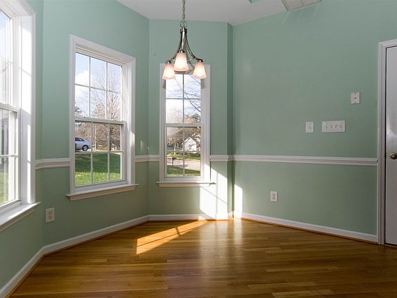 Breakfast nook