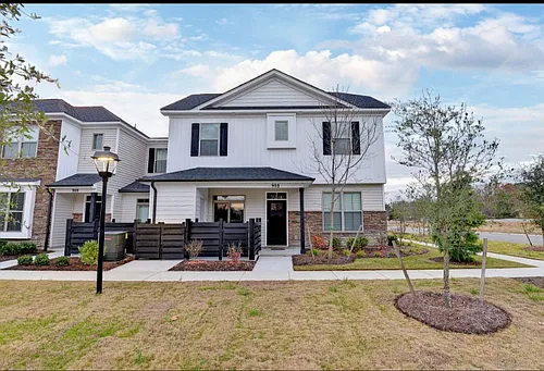908 Kathy Ann Way Photo 1