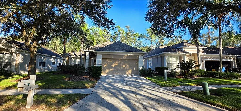 3 bed, 2.0 bath, 1598 sqft, $2,350 — Photo 3