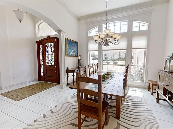 4th image of 2605 Harborside Dr