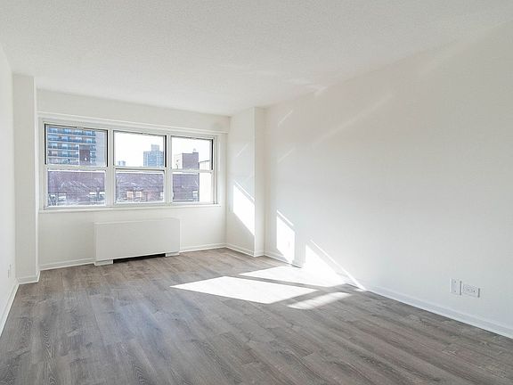 3rd image of 7235 112th St APT 9E