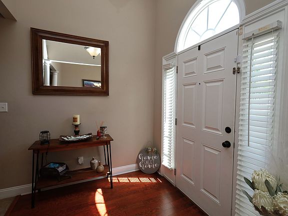 2nd image of 2401 Rankin Cir