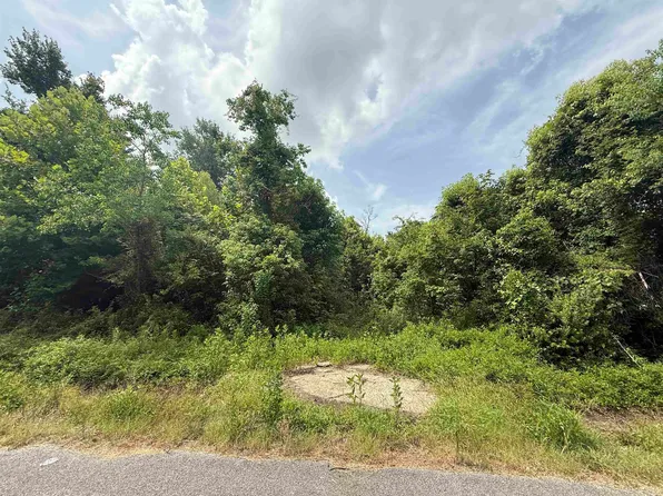 1601 W Curtis Ave, Orange, TX 77630