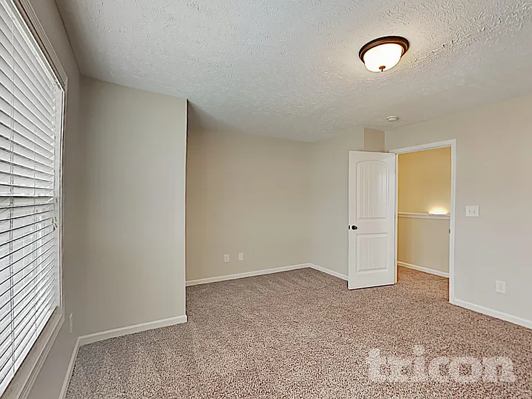 1257 Morstead Dr — Photo 11
