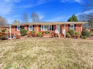 209 Meadowbrook Dr, Liberty, SC 29657