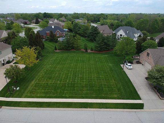 5th image of 99 Oak Hill Dr