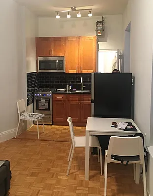 Rented by Compass | media 13