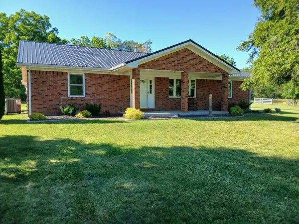 3118 Hamilton Valley Rd, Crab Orchard, KY 40419