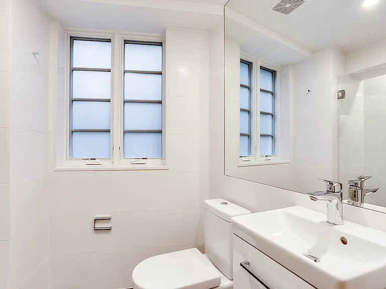 Luxury 1 bedroom apartment newly renovated
