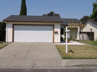864 Inverness Ct, Fairfield, CA 94533