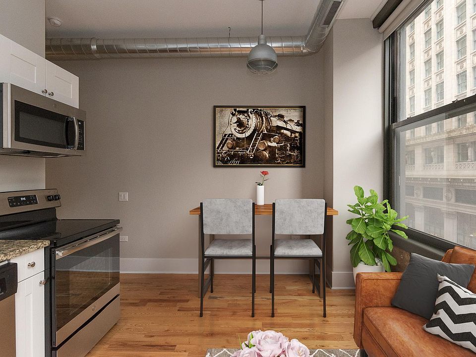 1st image of 180 W Adams St #11a77dd5e