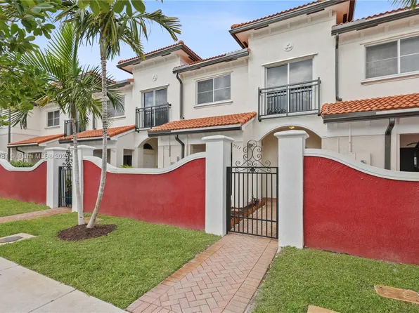 3537 NW 29th Ct, Lauderdale Lakes, FL 33311