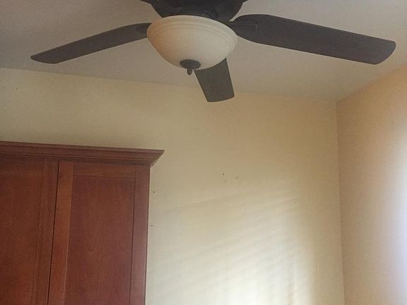 5th image of 1743 Ross Cir