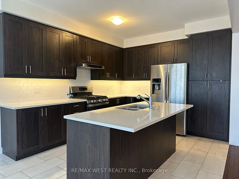 243 O'Neil St — Photo 7