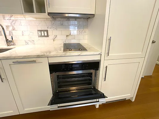 Rented by Tourma Realty LLC | media 19