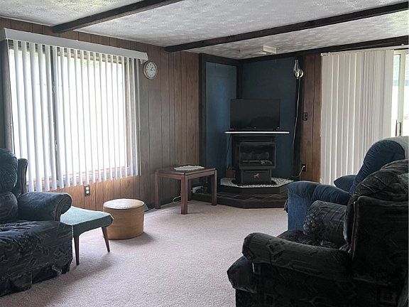 2nd image of 4503 Rock Rd