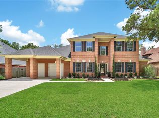 15927 Lake Loop Dr, Cypress, TX 77433