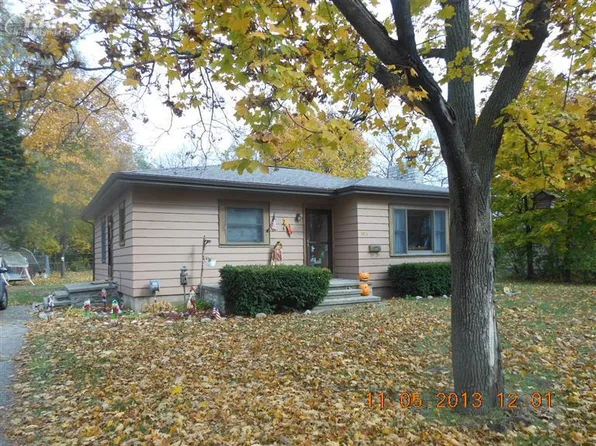 802 W Oak St, Vassar, MI 48768