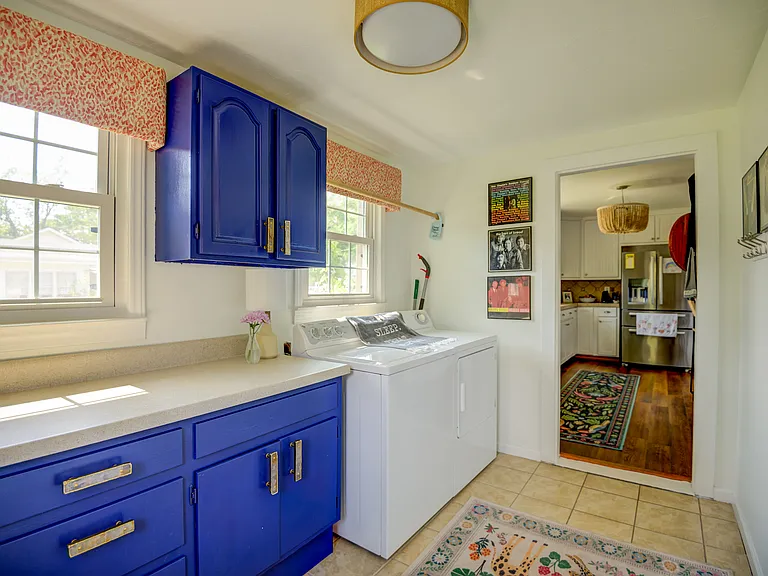 1523 Rhem Ave — Photo 13
