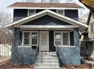 1212 S Broadway St, Green Bay, WI 54304