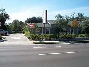 2nd image of 517 13th St