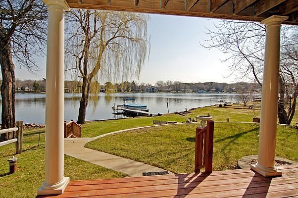 Lake view from lower deck 