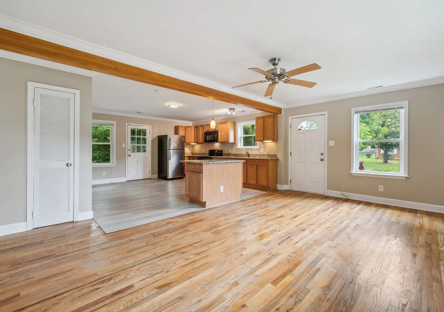 Charming 3BR/2BA Home Near Downtown Durham! — Photo 4