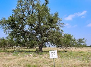 198 Lipan Loop, Harper, TX 78631