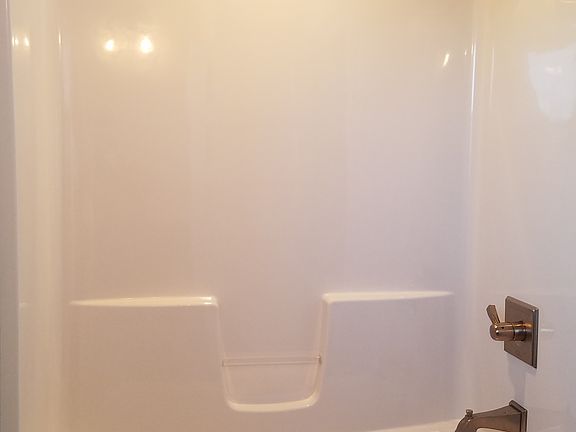 3rd image of 213 Pierce St