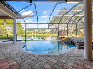 7711 Trent Ct, Naples, FL 34113