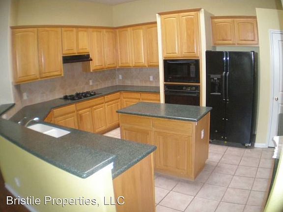 4th image of 6608 Orchard Hill Dr