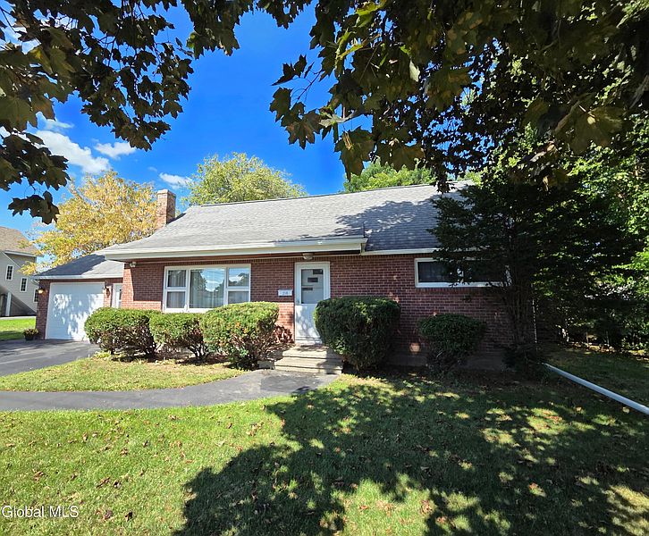 2nd image of 218 Mariaville Road
