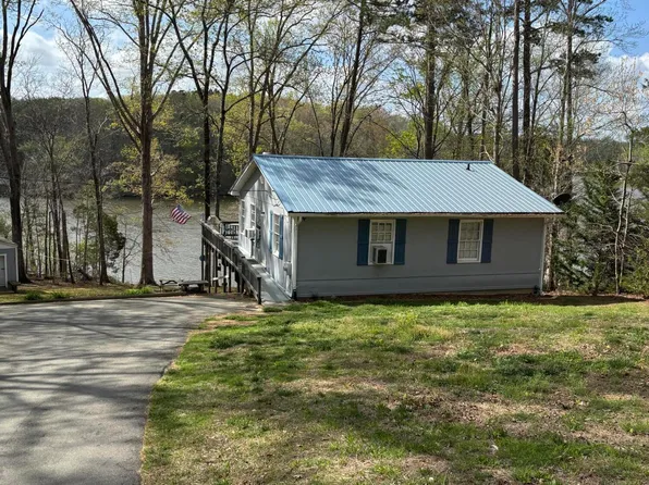 1088 Hyco Hills Rd, Semora, NC 27343