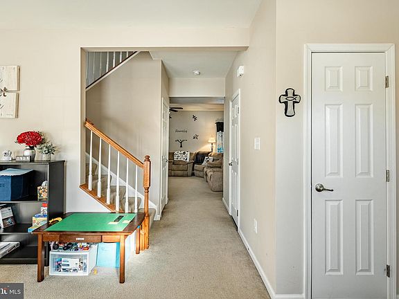 3rd image of 1103 Harvest Grove Trl