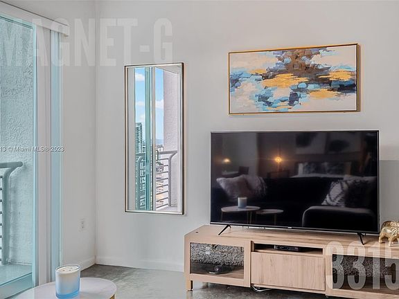 3rd image of 133 NE 2nd Ave APT 3315