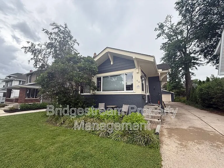 56 Telford Ave — Photo 1