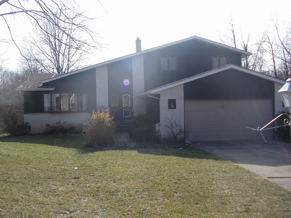 1st image of 13482 Sherwood Cir