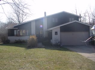 13482 Sherwood Cir, Garfield Heights, OH 44125