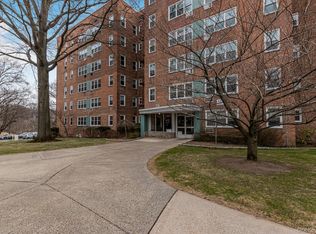 76 DeHaven Drive #6L, Yonkers, NY 10703