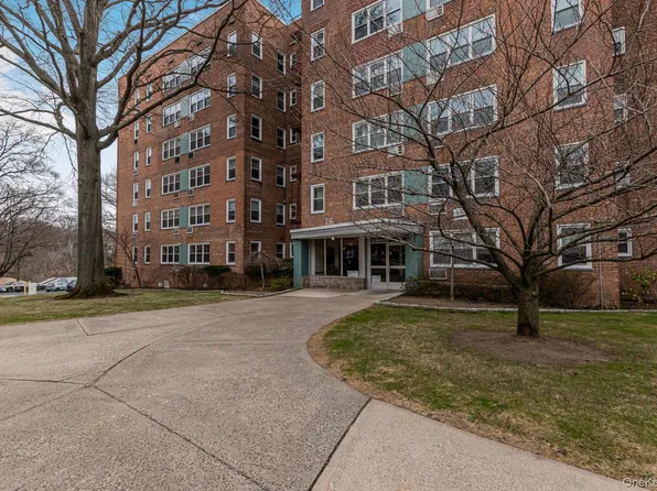 76 DeHaven Drive #6L, Yonkers, NY 10703