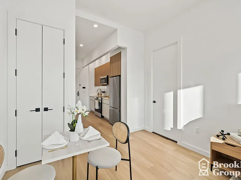 556 Baltic St #806 — Photo 7